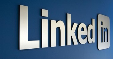 رئيس LinkedIn يكشف: تأثير مساعد الكتابة بالذكاء الاصطناعي أقل من المتوقع