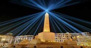 المسلة المعلقة: أول تصميم فريد في المتحف المصري الكبير
